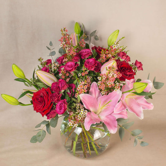 Pink red romantic flowers roses lilies bouquet gift birthday anniversary love burgundy