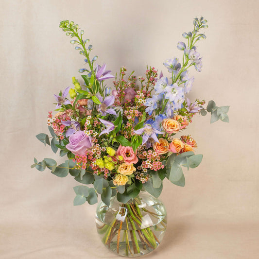 Bright beautiful flower bouquet pastels lilac peach birthday anniversary gift delivery arrangement